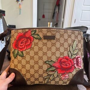 Authentic GUCCI MONO supreme SHOULDER BAG